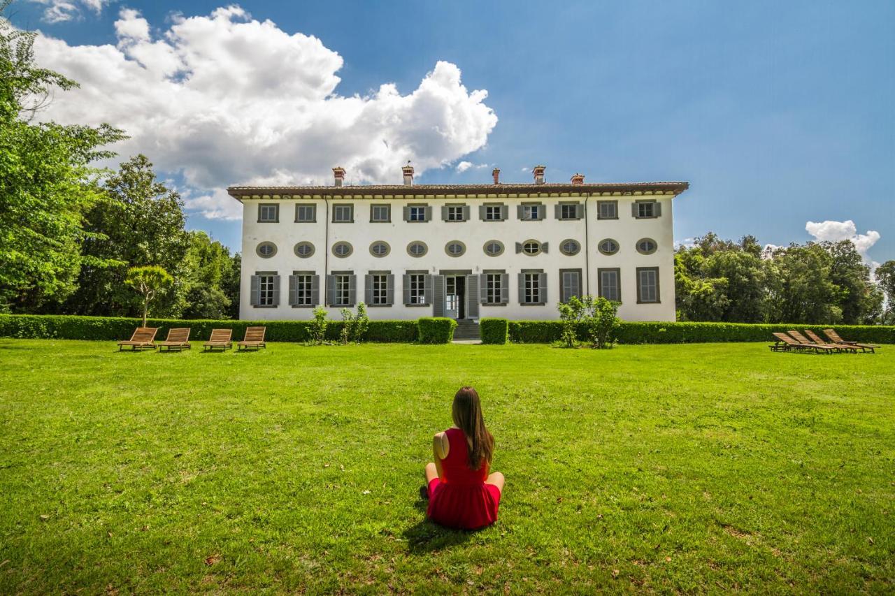 Villa Guinigi Dimora Di Epoca Exclusive Residence & Pool Lucca Exterior photo